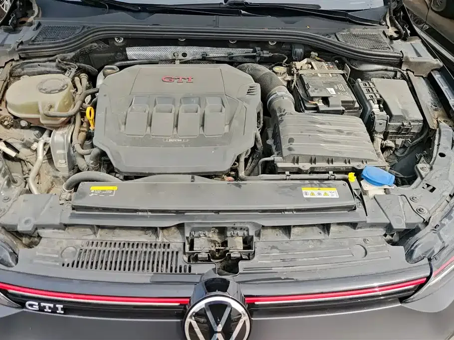 Volkswagen Golf GTI 2023 из CN, фото 3