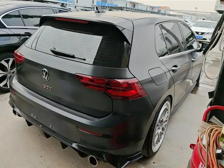 Volkswagen Golf GTI 2023 из CN, фото 2