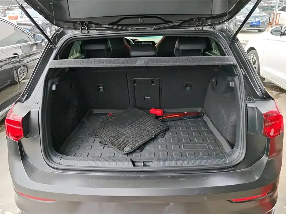 Volkswagen Golf GTI 2023 из CN, фото 7
