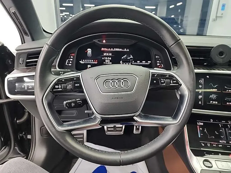 Audi A6 — фото 8