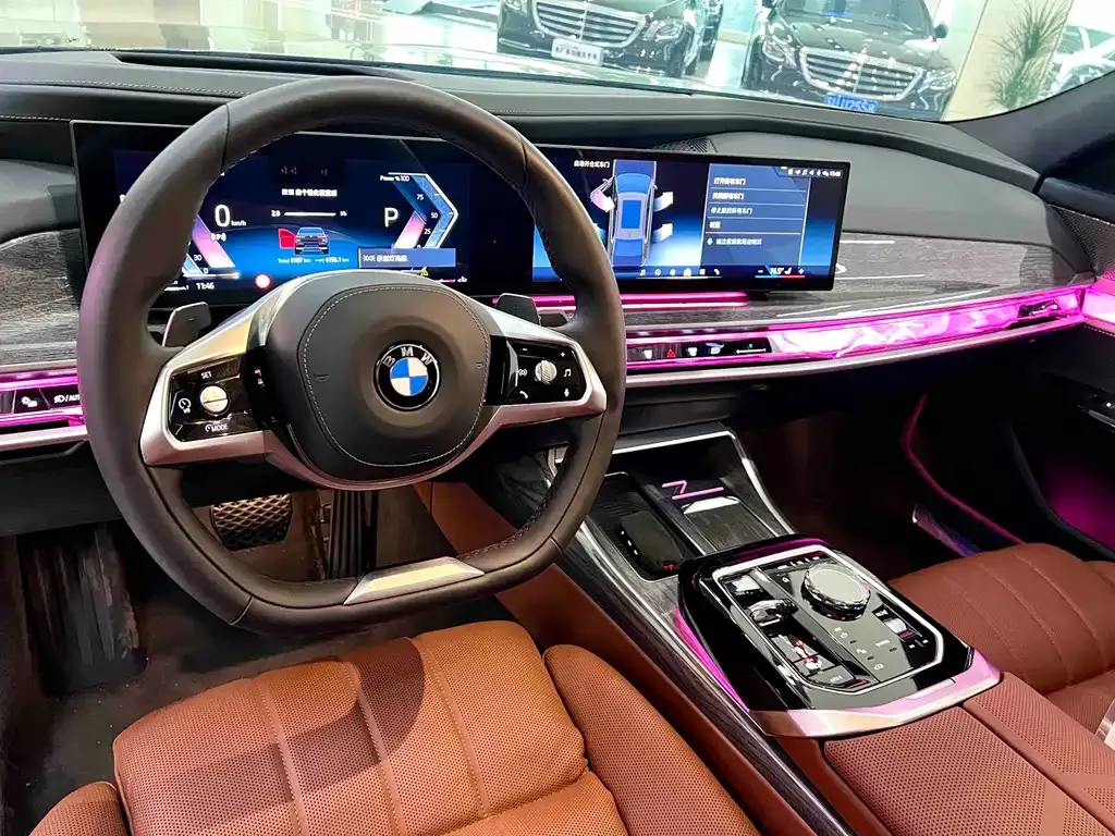 BMW 7 Series 2025 из CN, фото 8
