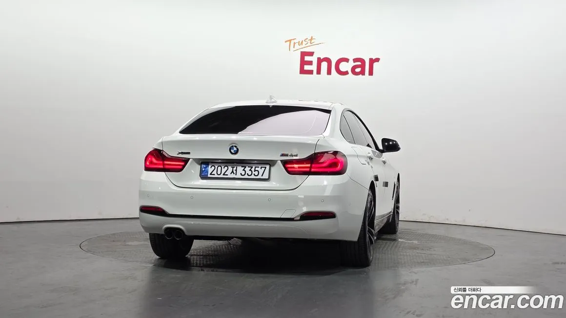 BMW 4-Series 2021 из KR, фото 2