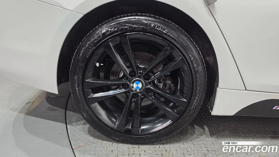 BMW 4-Series 2021 из KR, фото 10