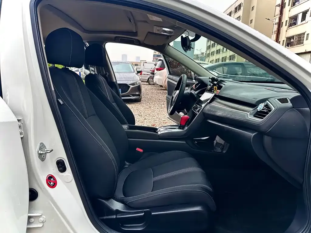 Honda Civic — фото 4