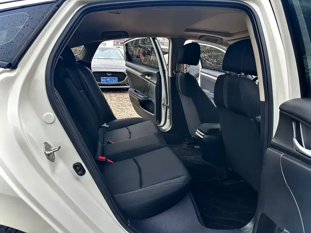 Honda Civic — фото 2