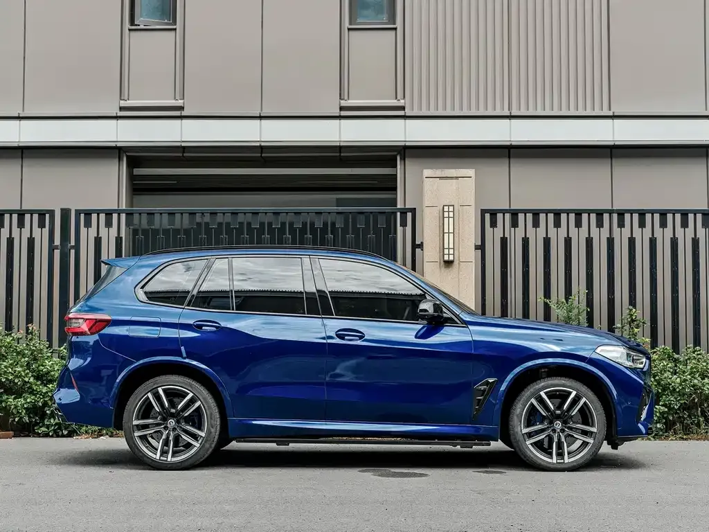 BMW X5 M 2023 из CN, фото 4