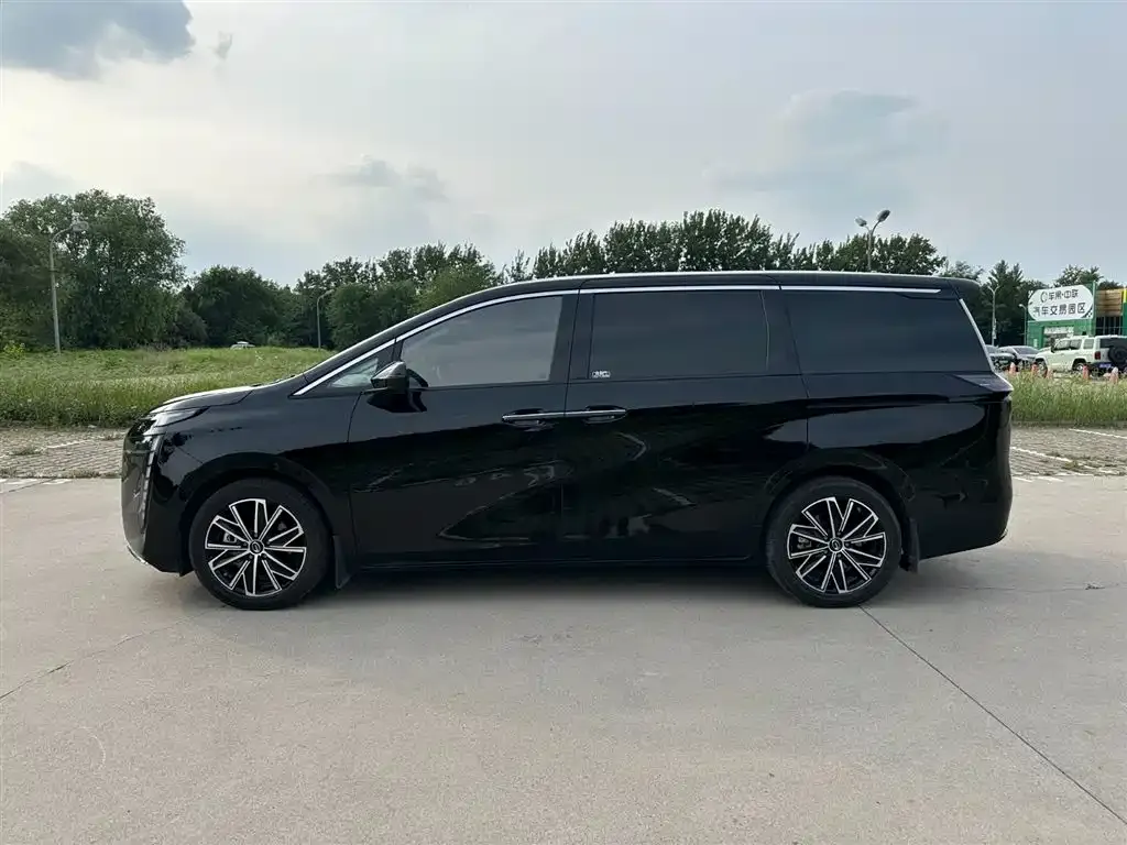 GAC Motor Trumpchi E8 2024 из CN, фото 7