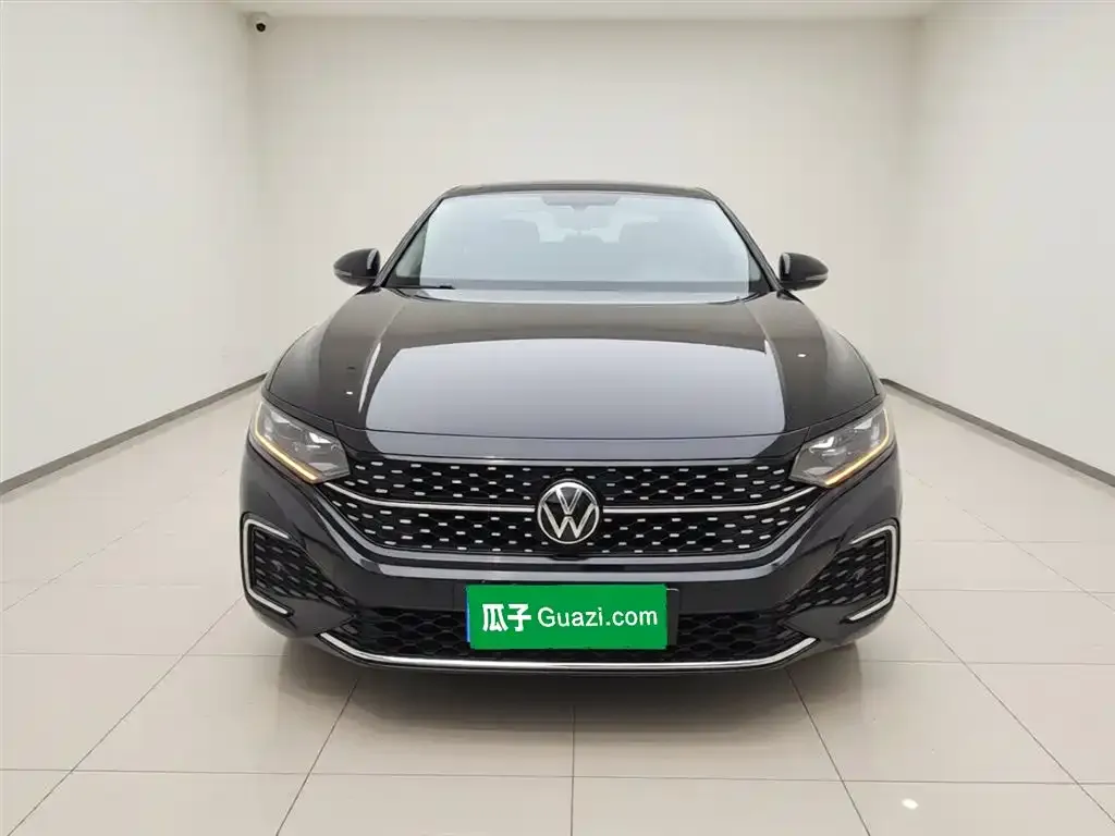 Volkswagen Passat — фото 5