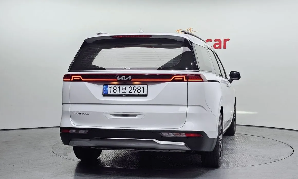 Kia Carnival 2023 из KR, фото 3