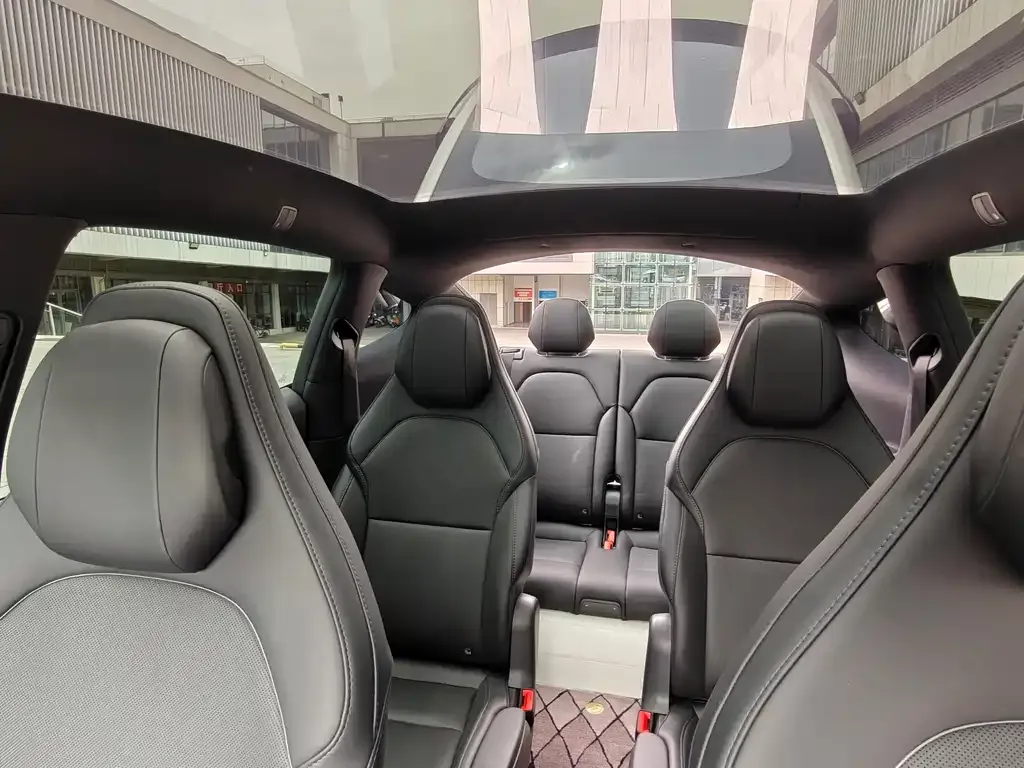 Tesla Model Y L 2026 из CN, фото 8