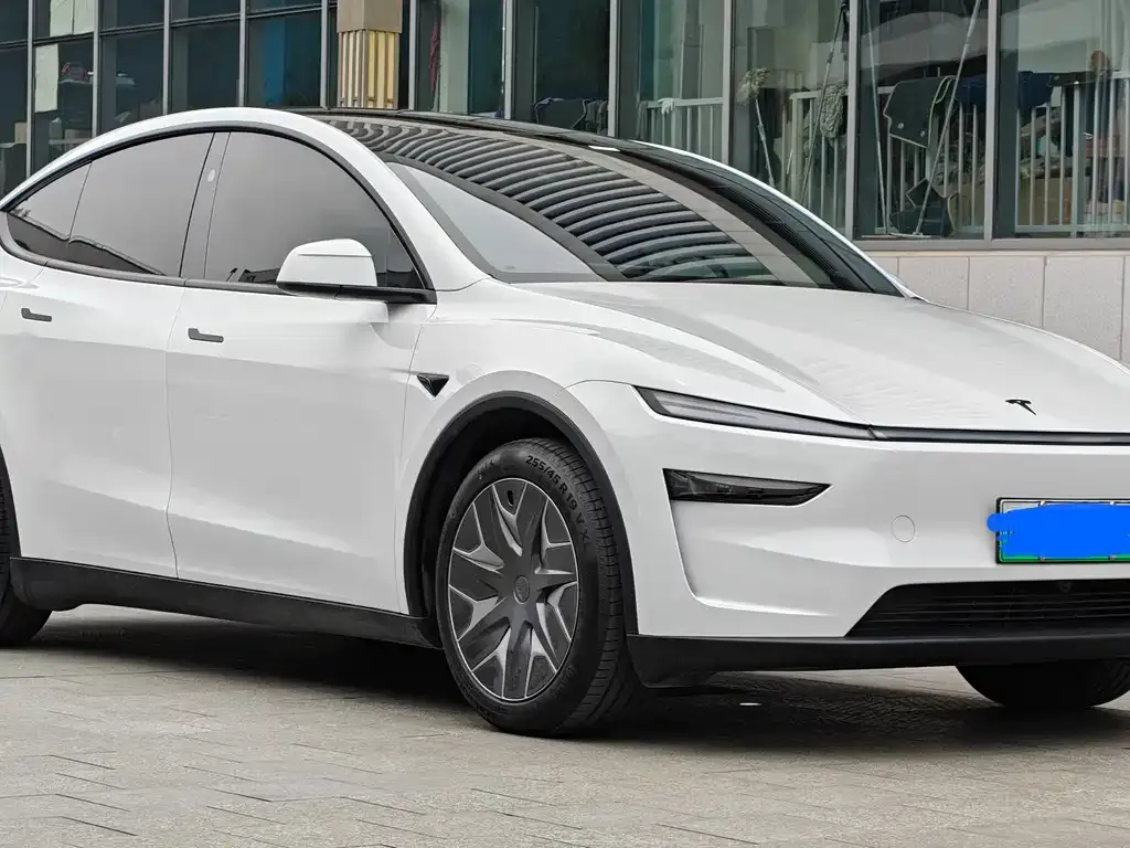 Tesla Model Y L 2026 из CN, фото 5
