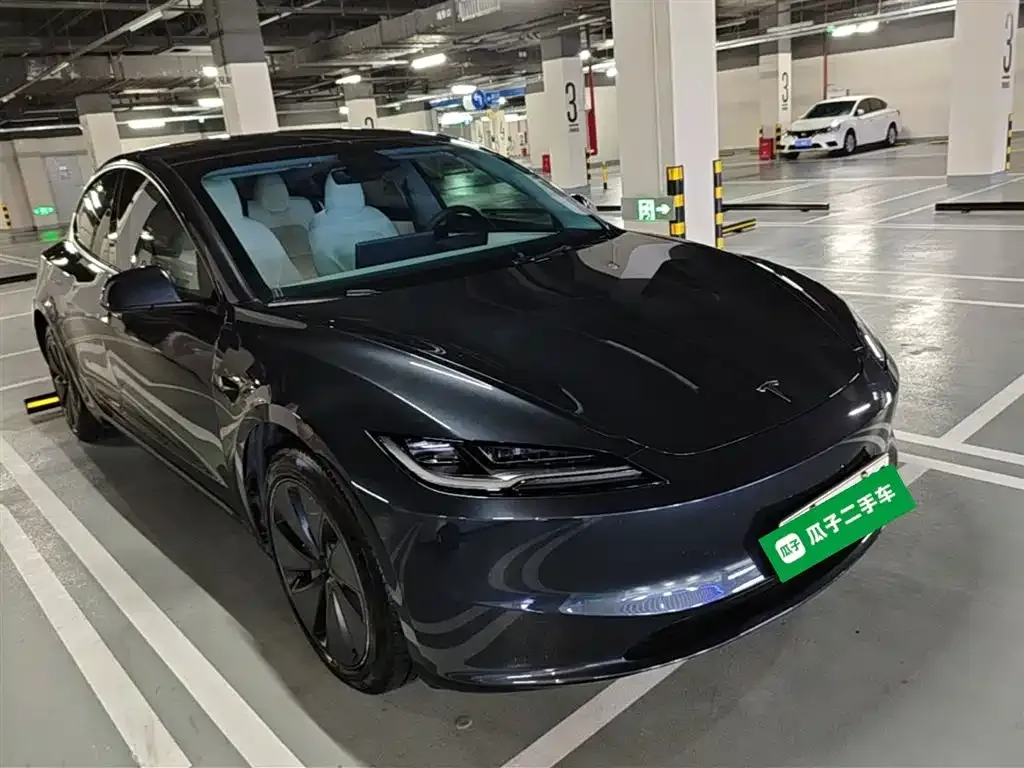 Tesla Model 3 — фото 3