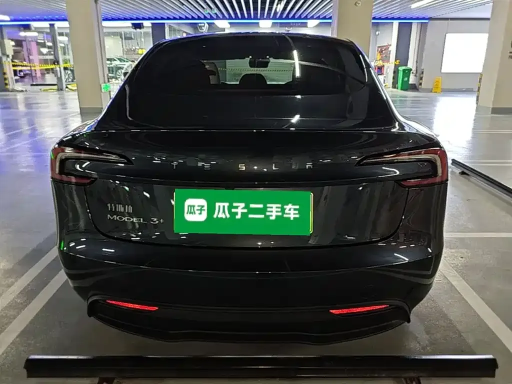 Tesla Model 3 — фото 6