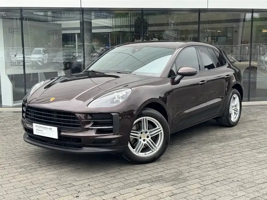 Porsche Macan — фото 1