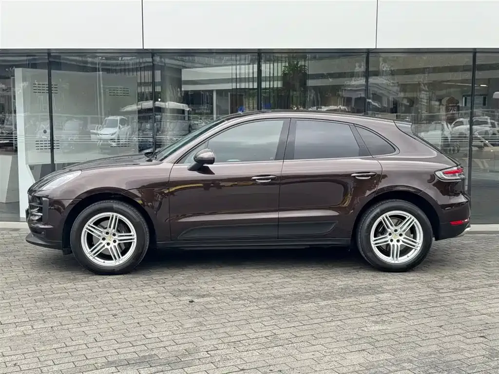 Porsche Macan — фото 3