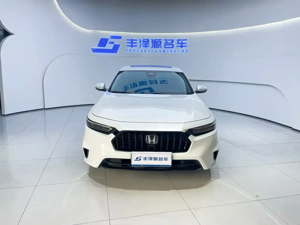 Honda Inspire — фото 6