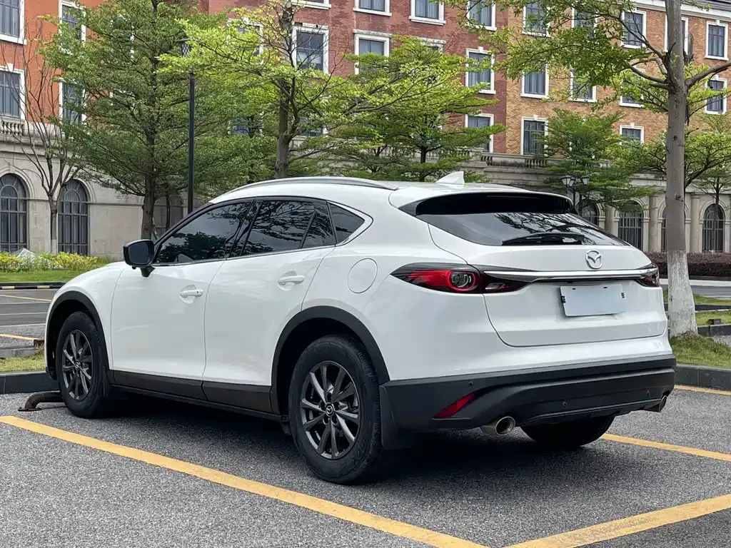 Mazda CX-4 2022 из CN, фото 5
