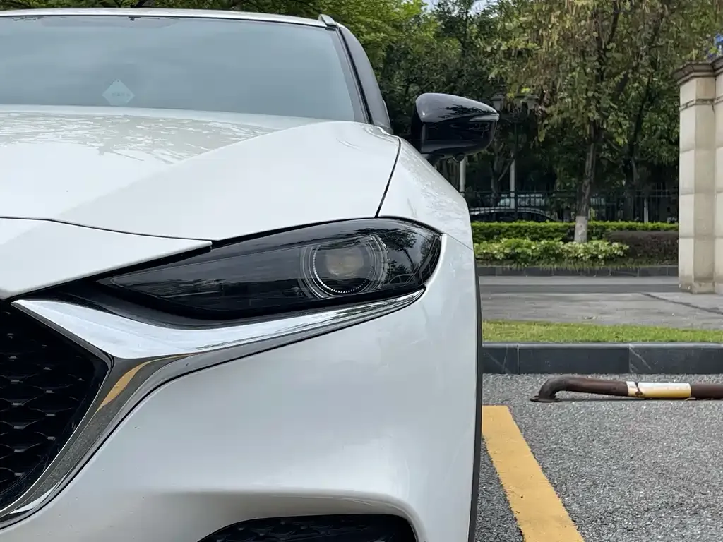 Mazda CX-4 2022 из CN, фото 2