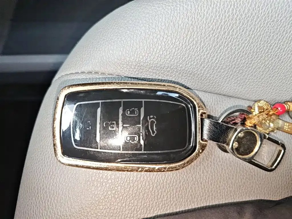 Toyota Granvia 2024 из CN, фото 10