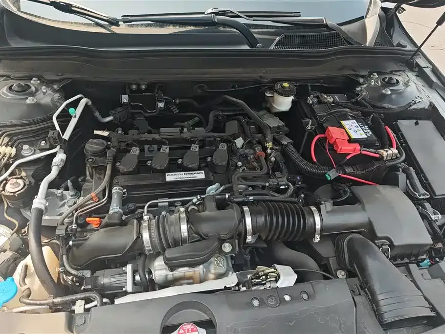 Honda Accord — фото 6
