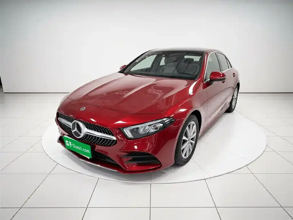 Mercedes-Benz A-Class — фото 1