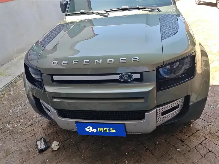 Land Rover Defender — фото 10
