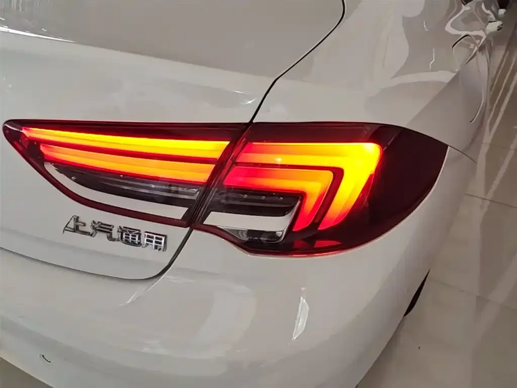 Buick Regal — фото 2
