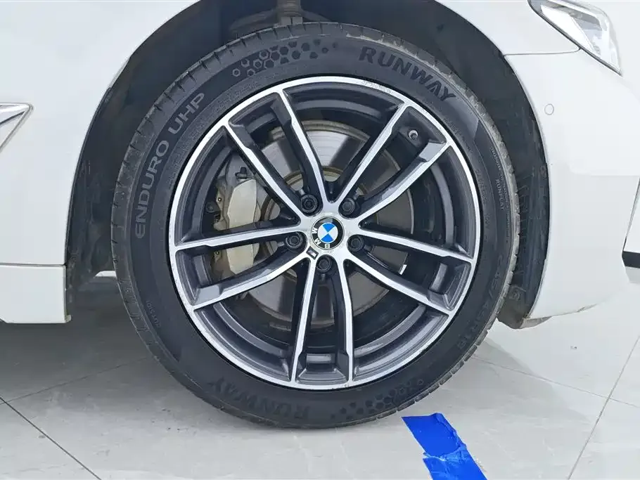 BMW 5 Series New Energy 2021 из CN, фото 10