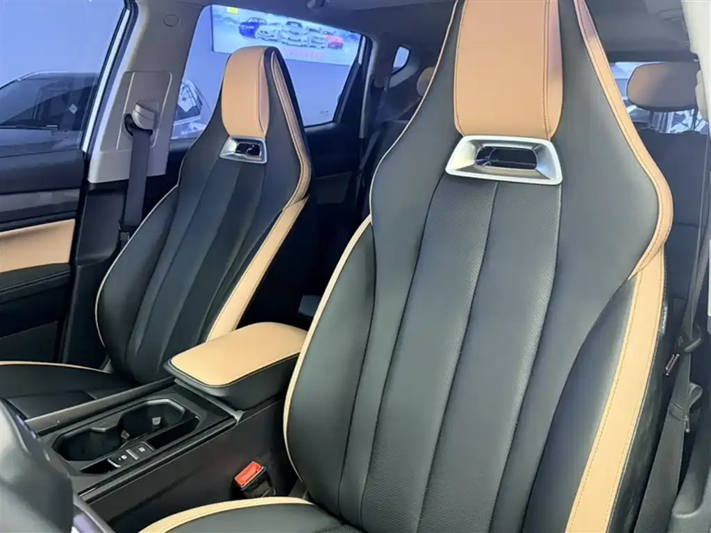 Geely Haoyue PRO 2025 из CN, фото 7