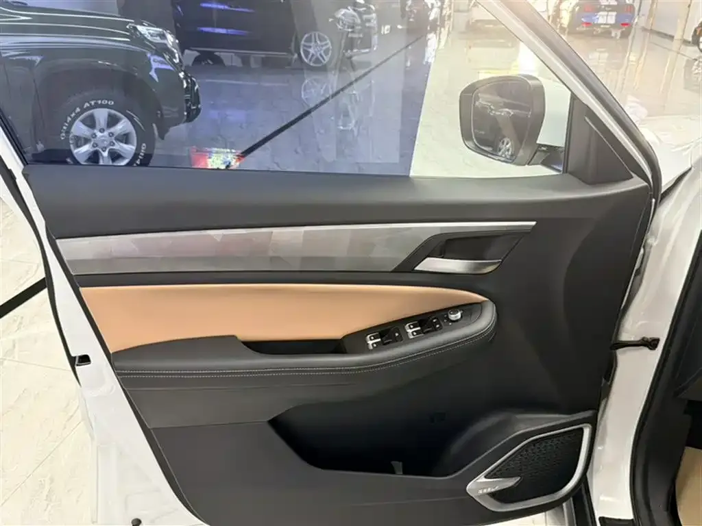Geely Haoyue PRO 2025 из CN, фото 4