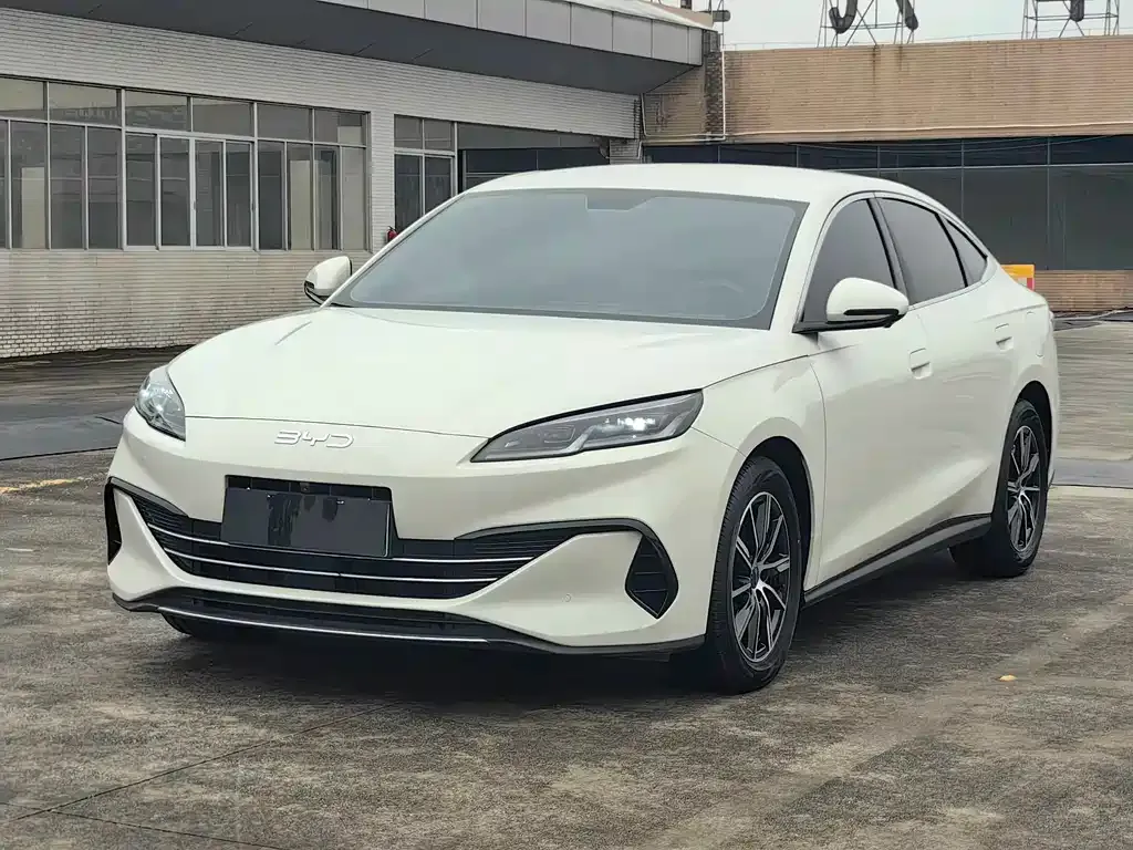 BYD Seal 06