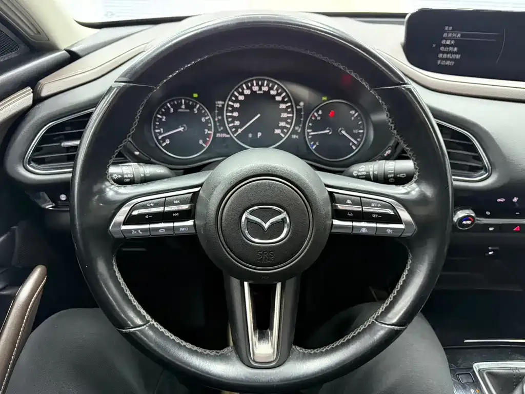 Mazda CX-30 — фото 3