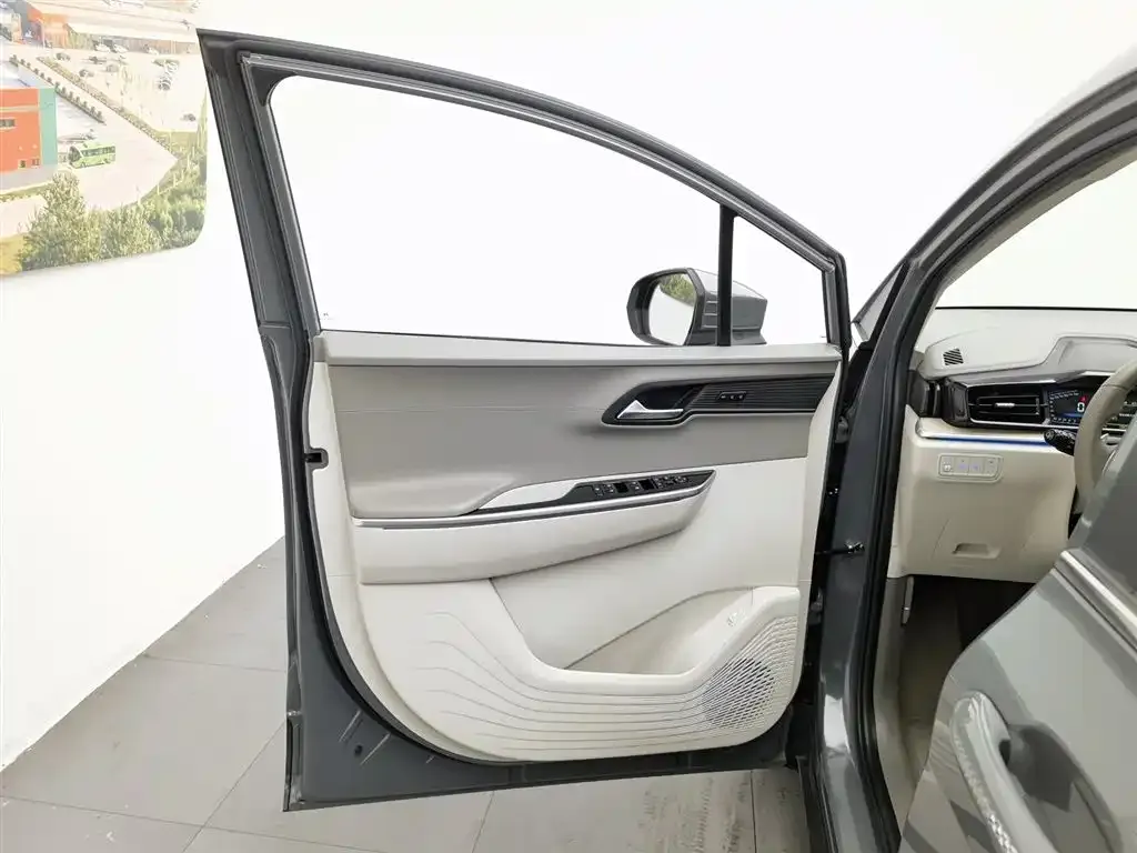 Hyundai Custo — фото 5