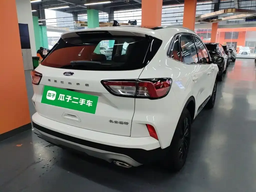 Ford Escape 2026 из CN, фото 10