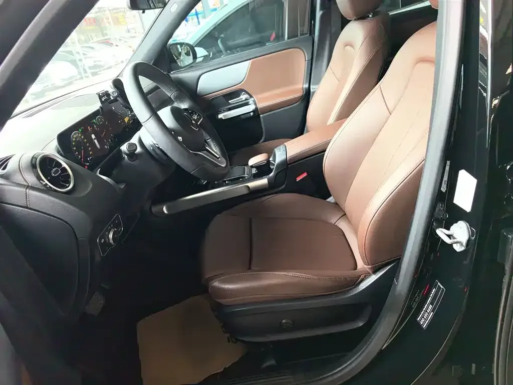 Mercedes-Benz GLB 2022 из CN, фото 8