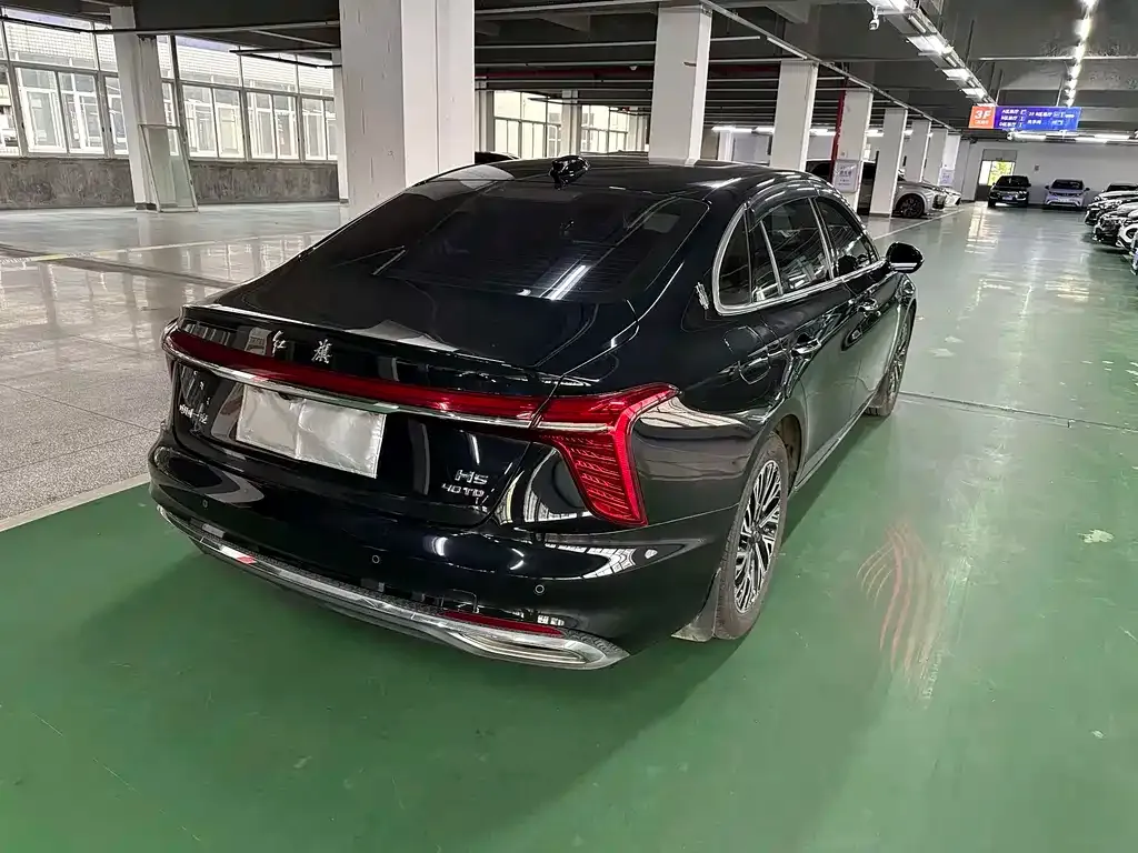 Hongqi H5 — фото 3
