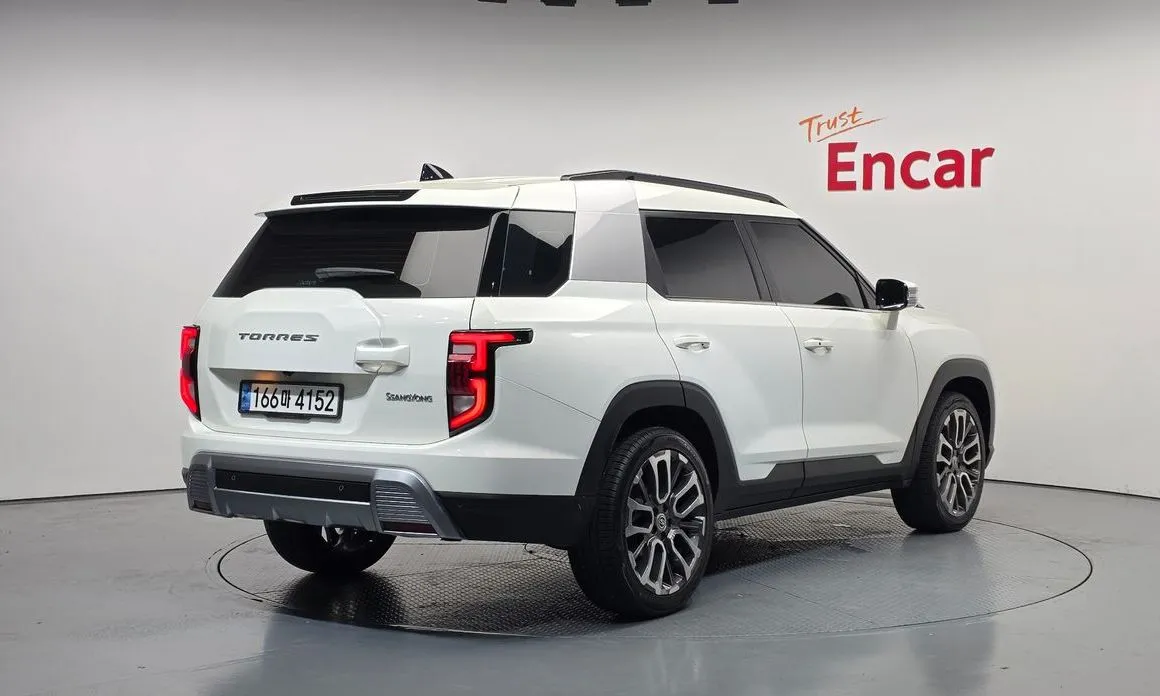 KG Mobility (Ssangyong) Torres — фото 10
