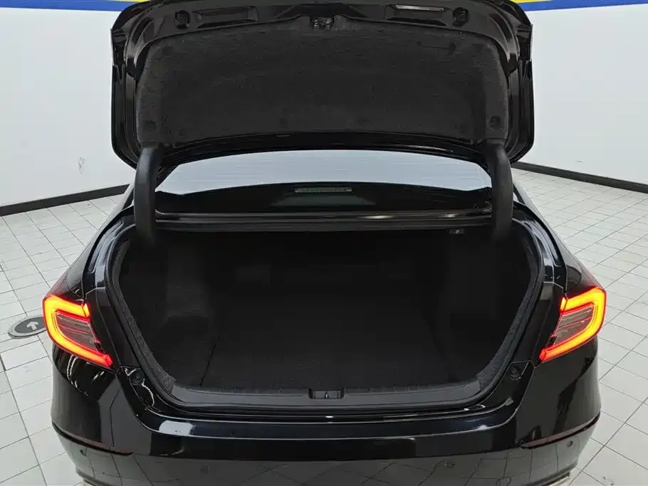 Honda Accord 2022 из CN, фото 3