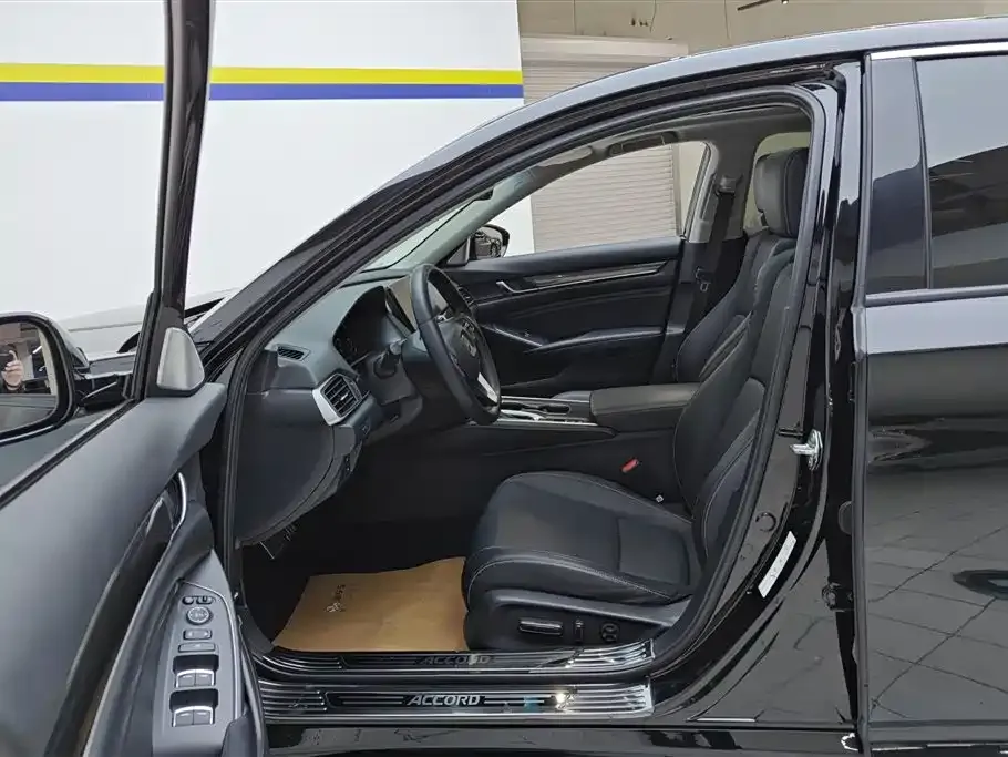 Honda Accord 2022 из CN, фото 4