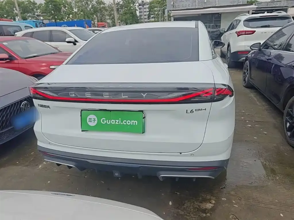 Geely Galaxy L6 2025 из CN, фото 8