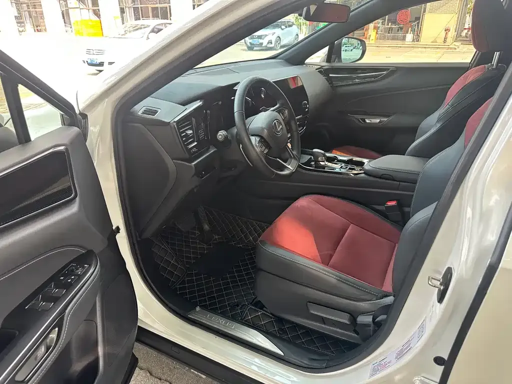 Lexus NX 2024 из CN, фото 4