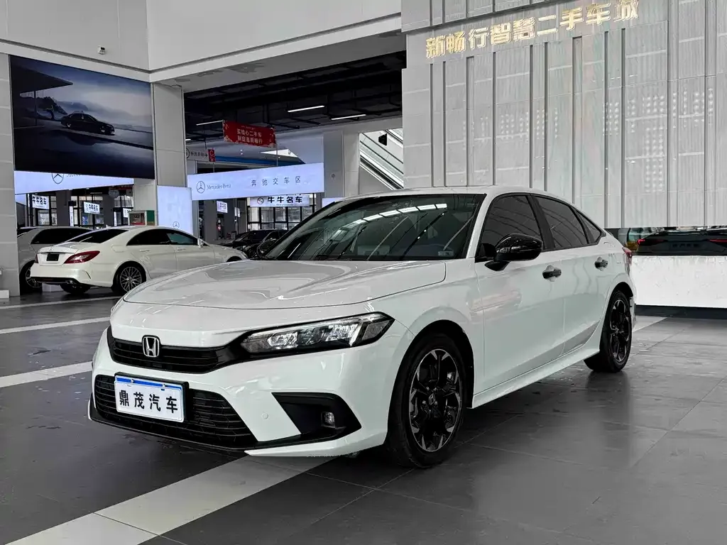 Honda Civic — фото 1