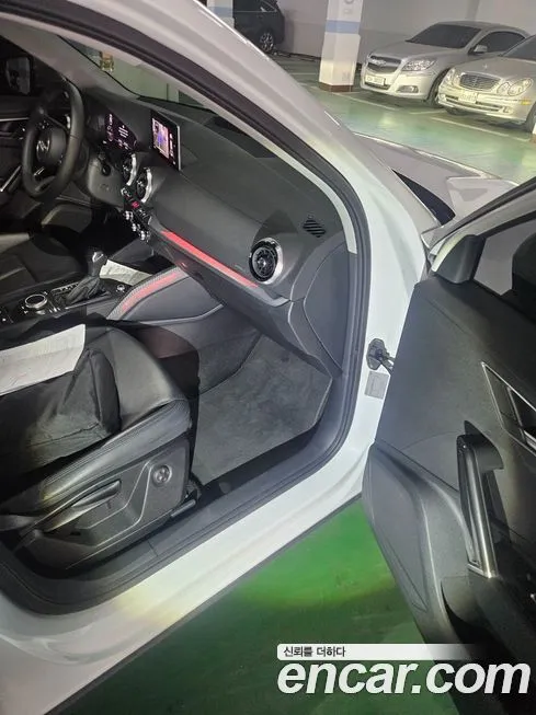 Audi Q2 2023 из KR, фото 2