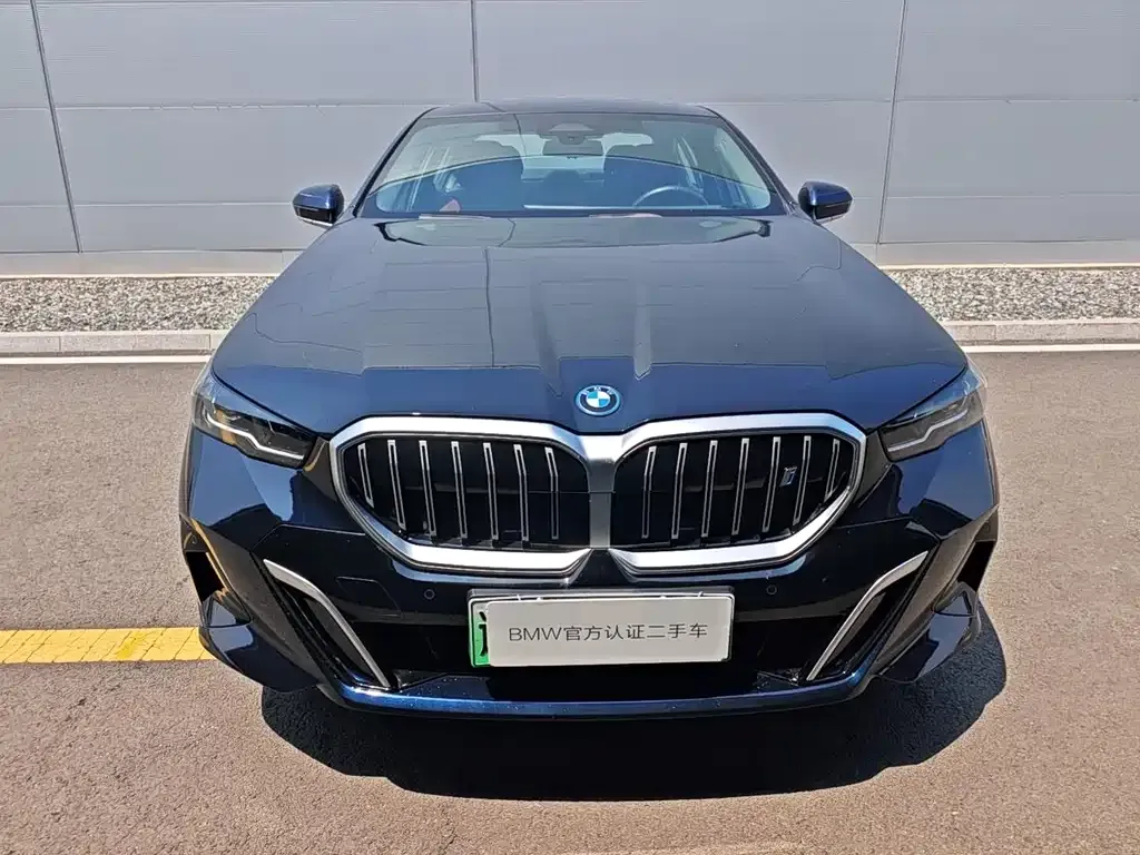 BMW i5 2025 из CN, фото 4
