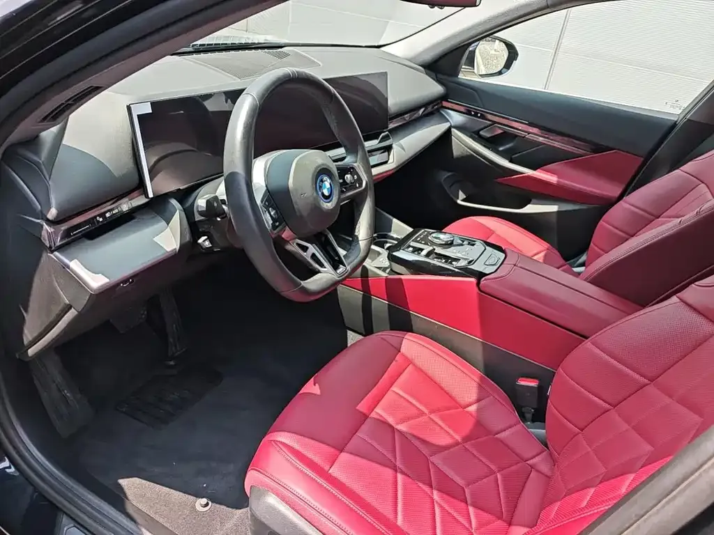 BMW i5 2025 из CN, фото 10