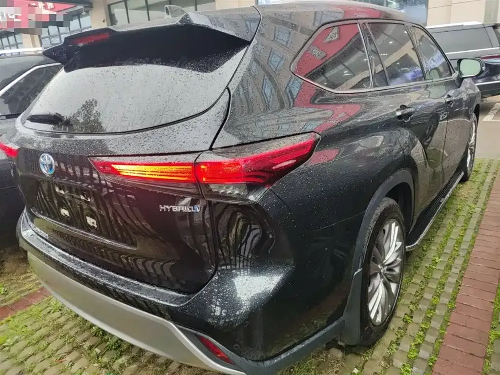 Toyota Highlander — фото 5