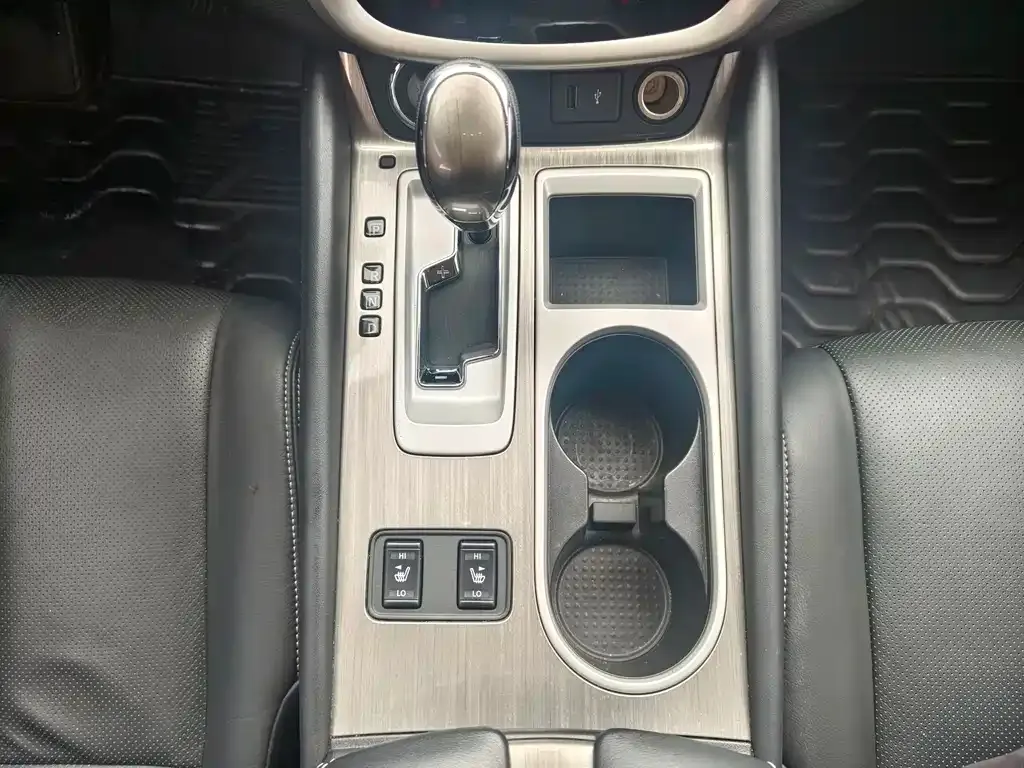 Nissan Murano 2023 из CN, фото 6
