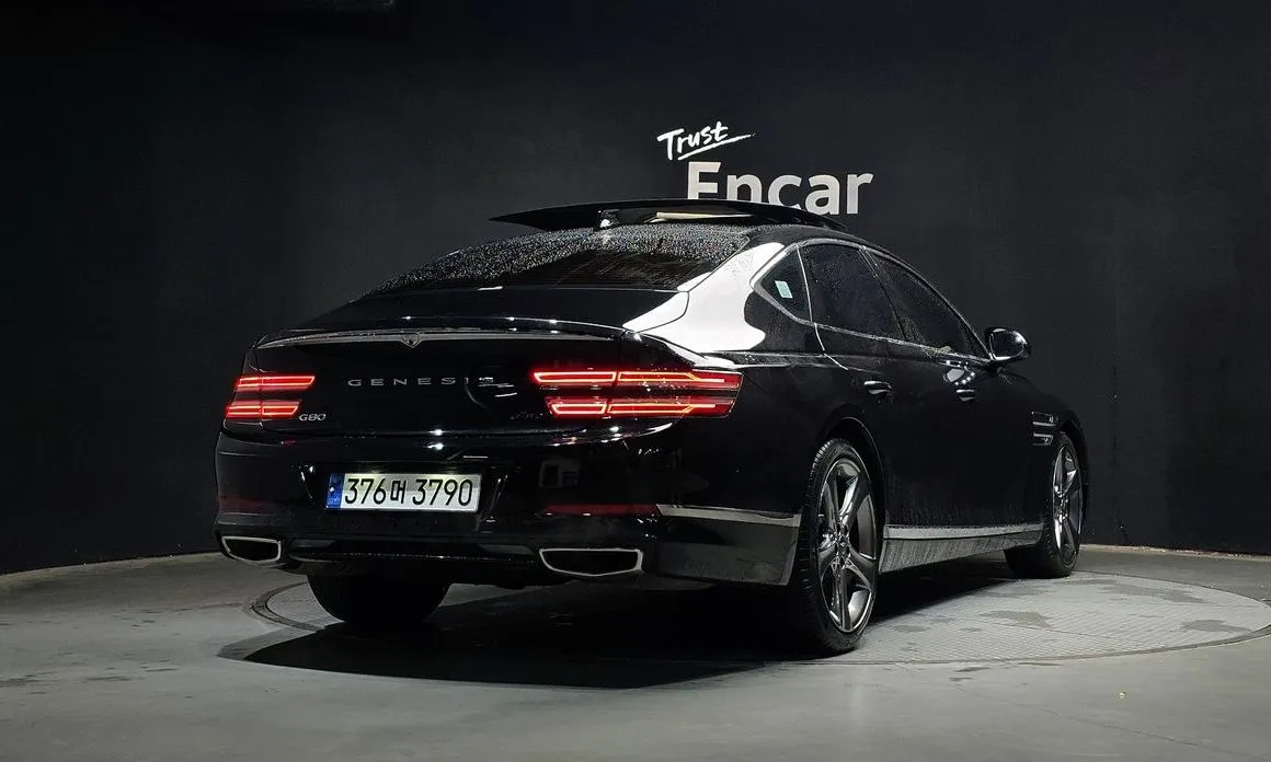 Genesis G80 — фото 2