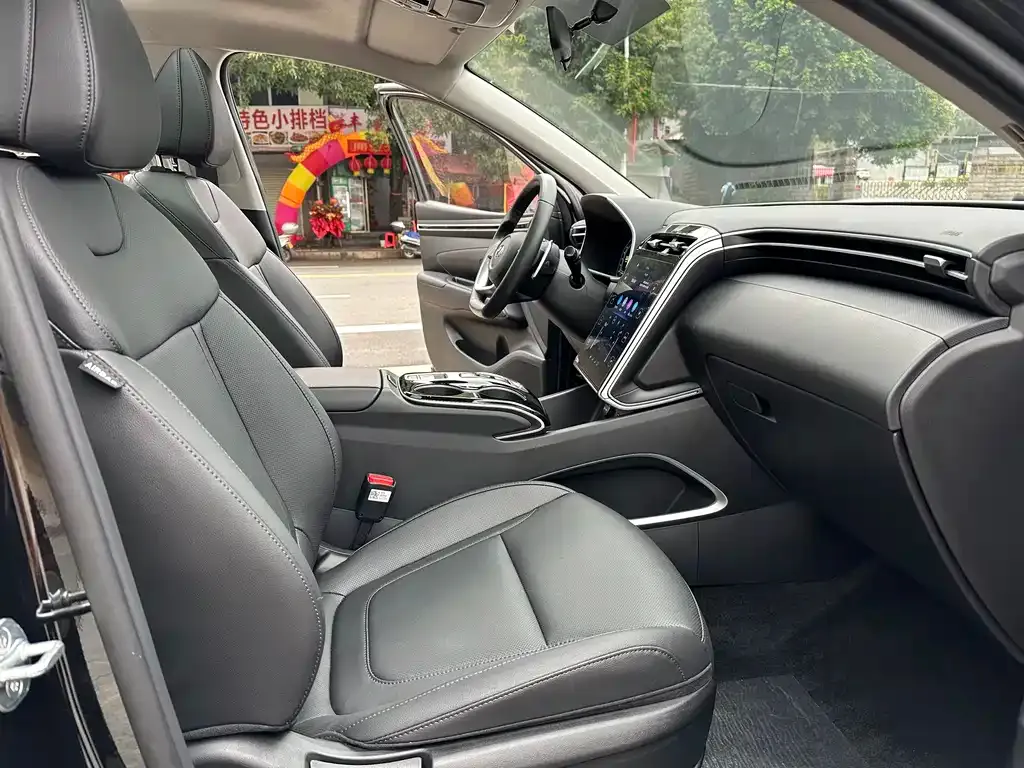 Hyundai Tucson — фото 9