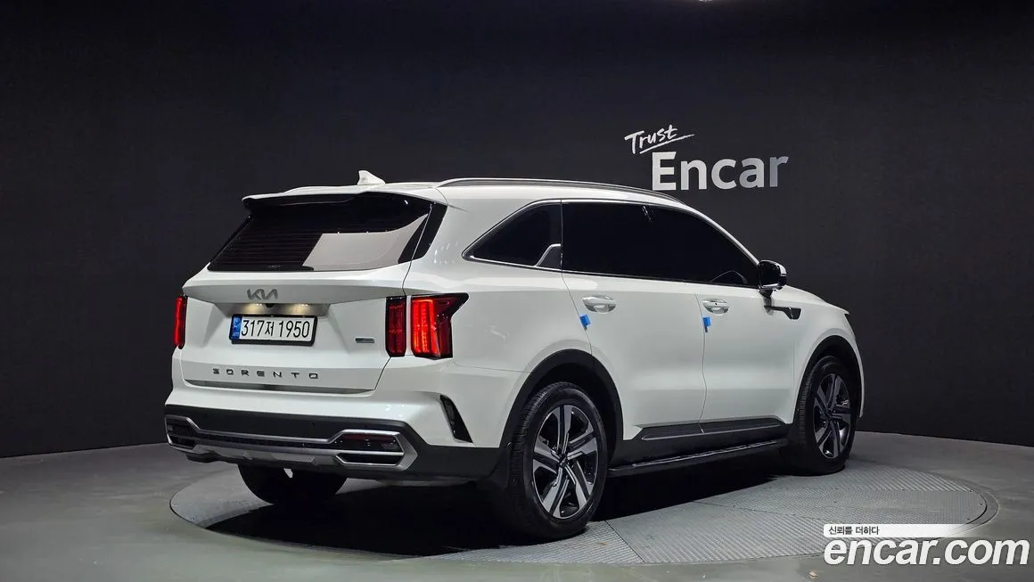 Kia Sorento — фото 4
